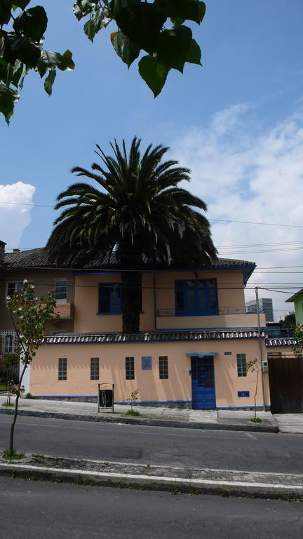 Hotel Casa Helbling Quito Exterior foto